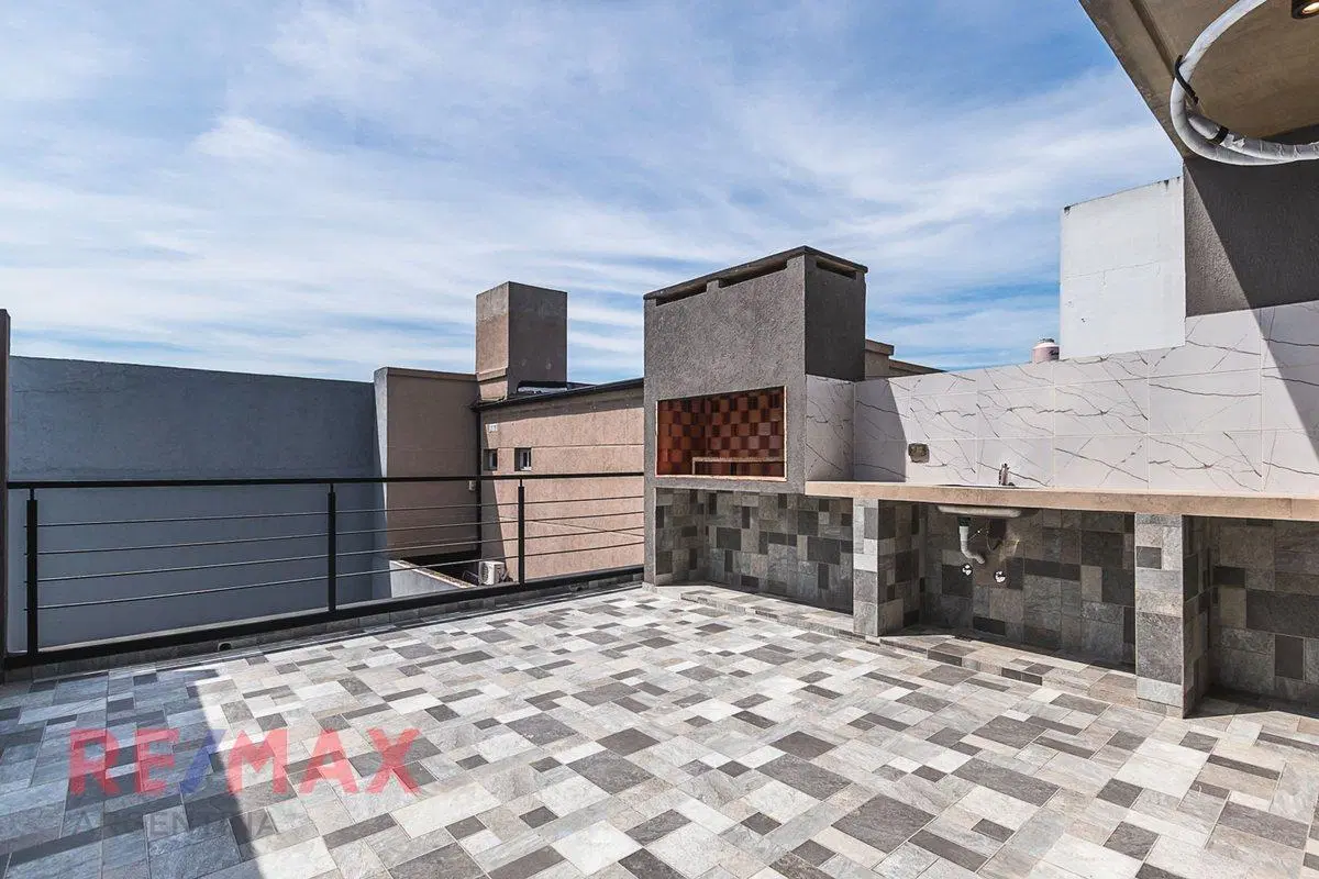 VENTA DE DEPARTAMENTO TIPO DUPLEX EN RAMOS MEJIA 4