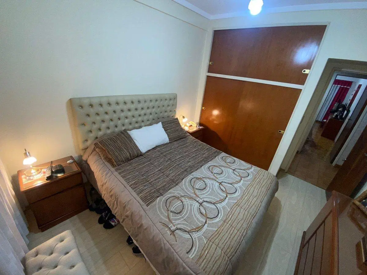 VENTA DE PH TIPO CASA EN ISIDRO CASANOVA 3