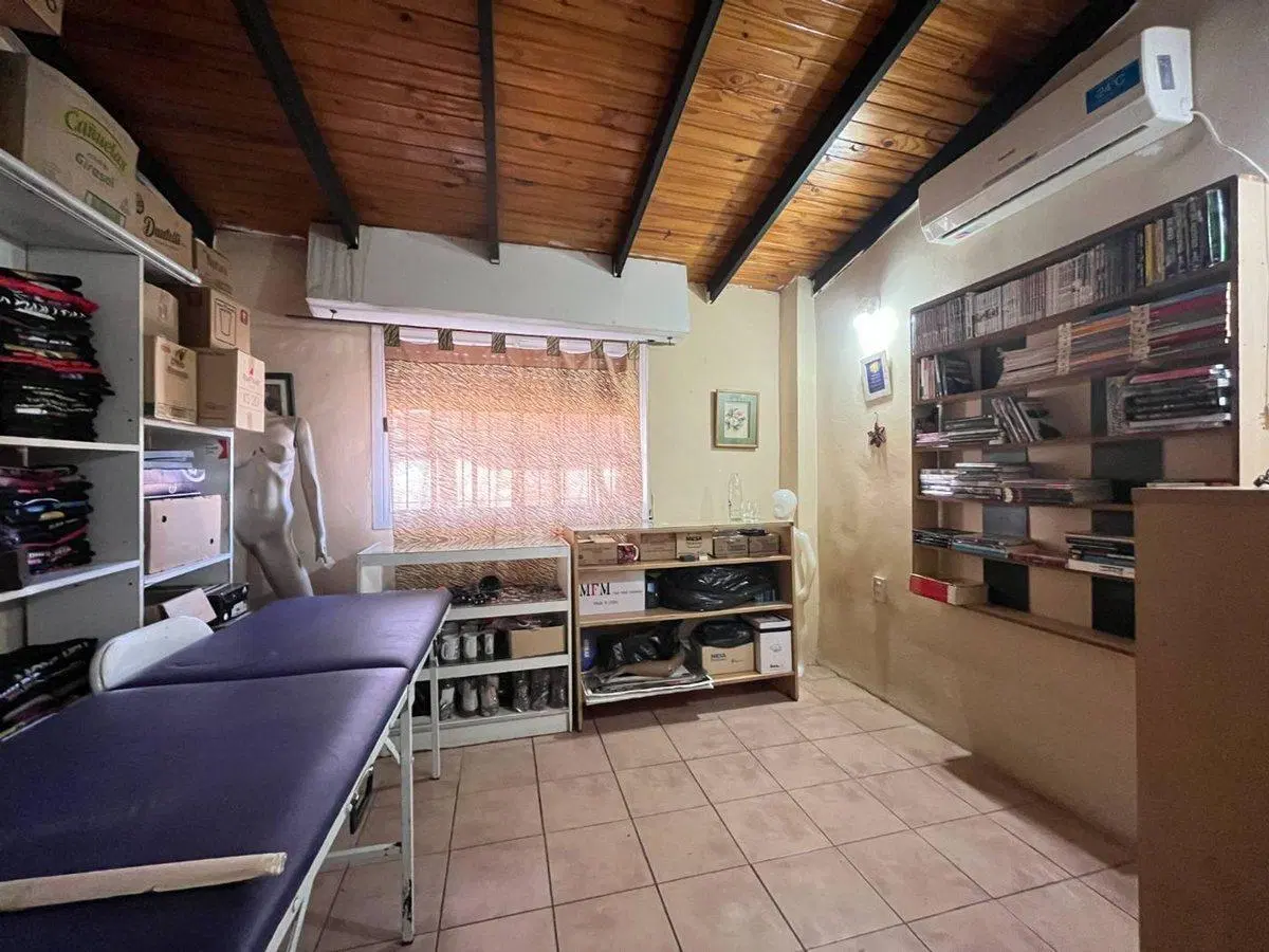 Venta Casa 6 ambientes cochera Rafael Castillo 3