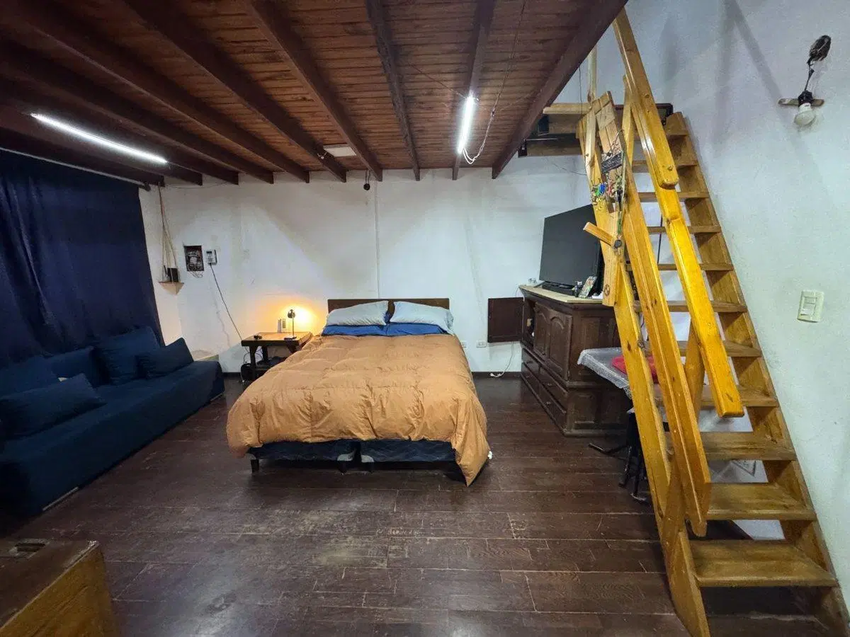 VENTA CASA 4 AMBIENTES EN LA REJA MORENO 4