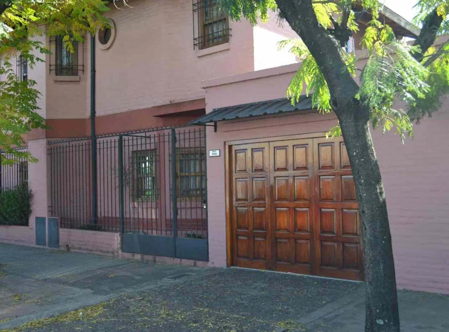 Venta Chalet  Con cochera ,PH Caseros Zona Oeste 4