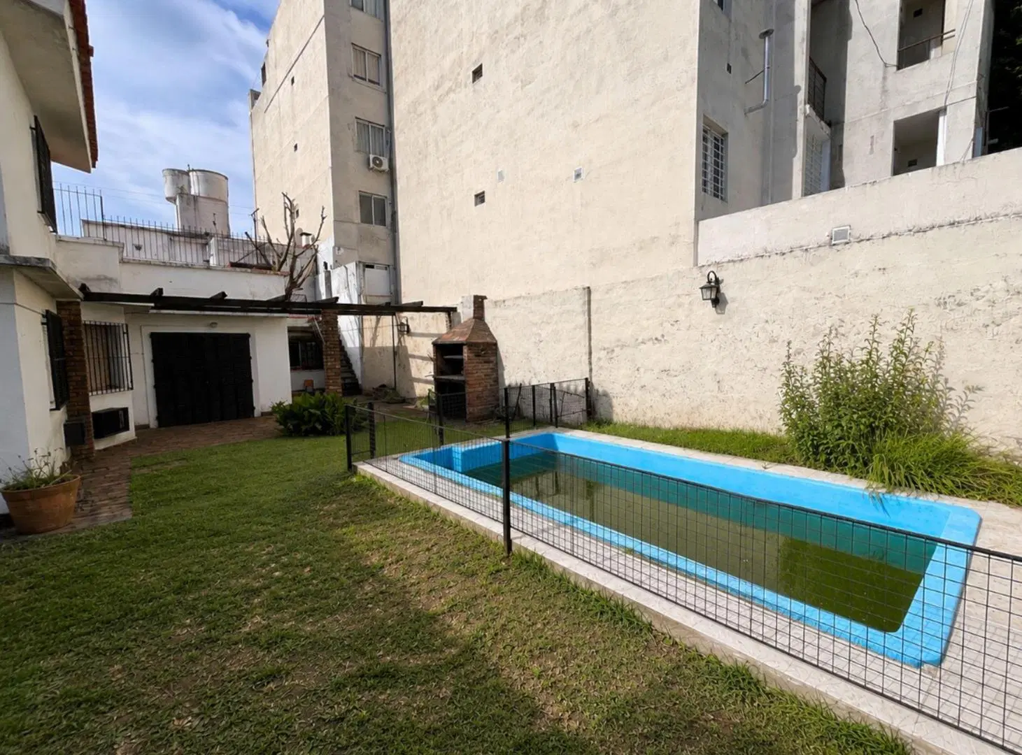 LOTE EN VENTA PARA DESARROLLO RAMOS MEJIA AV GAONA 8