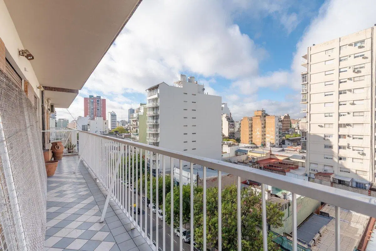Venta depto 3 amb con balcon Boedo Caba 4