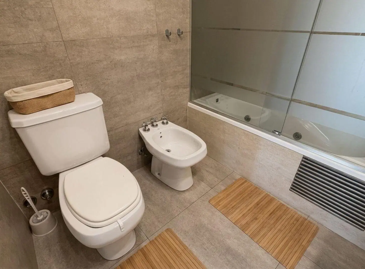ALQUILER DEPTO 3 AMB/COCHERA PREMIUM 2