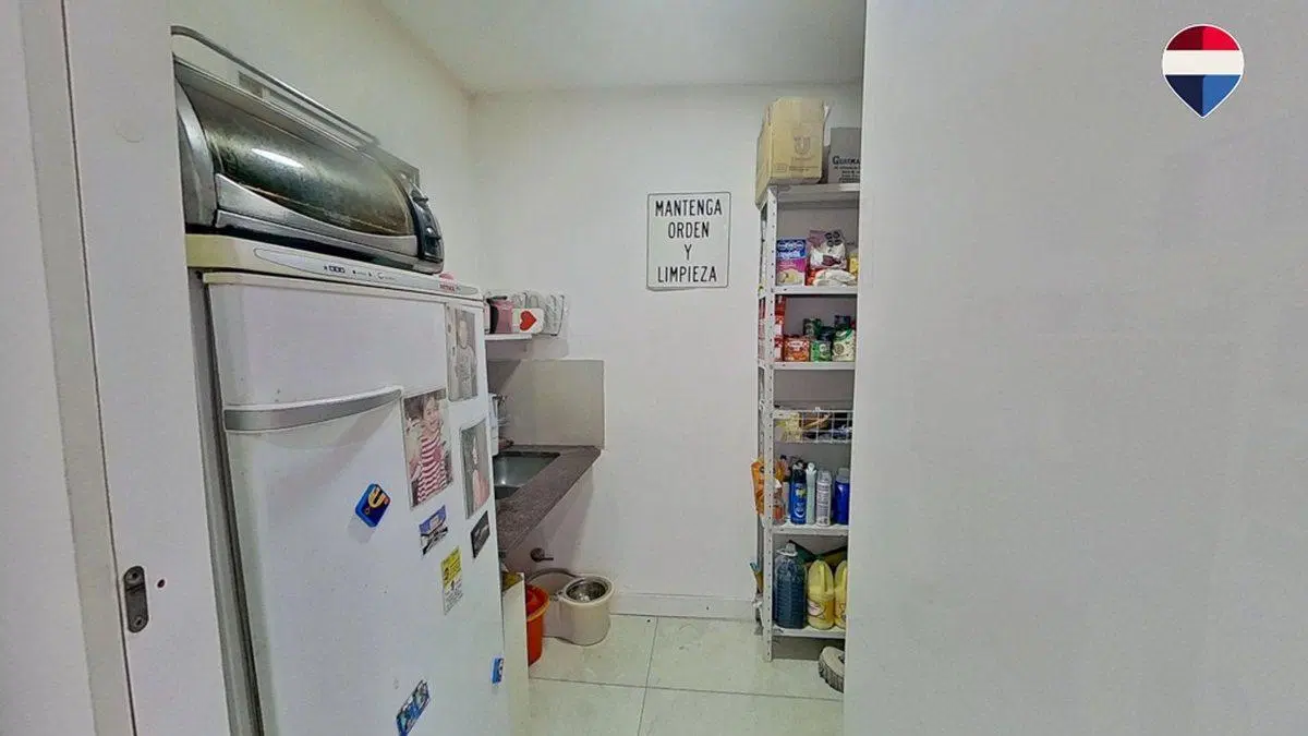Venta Casa 6 amb Haedo B Güemes c Parque y Piscina 3