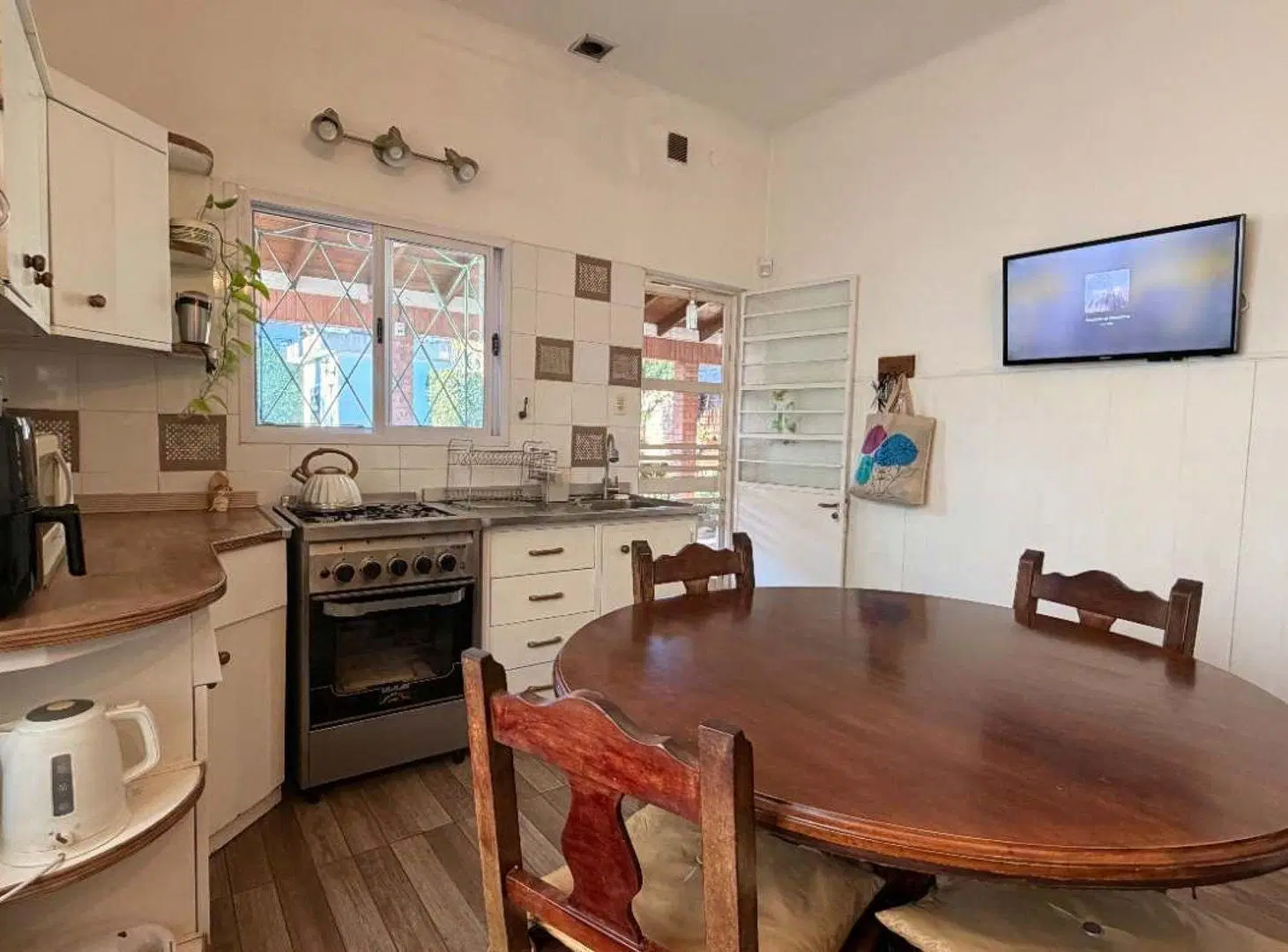 Venta Casa 3 amb Hurlingham Playroom jardín pileta 4
