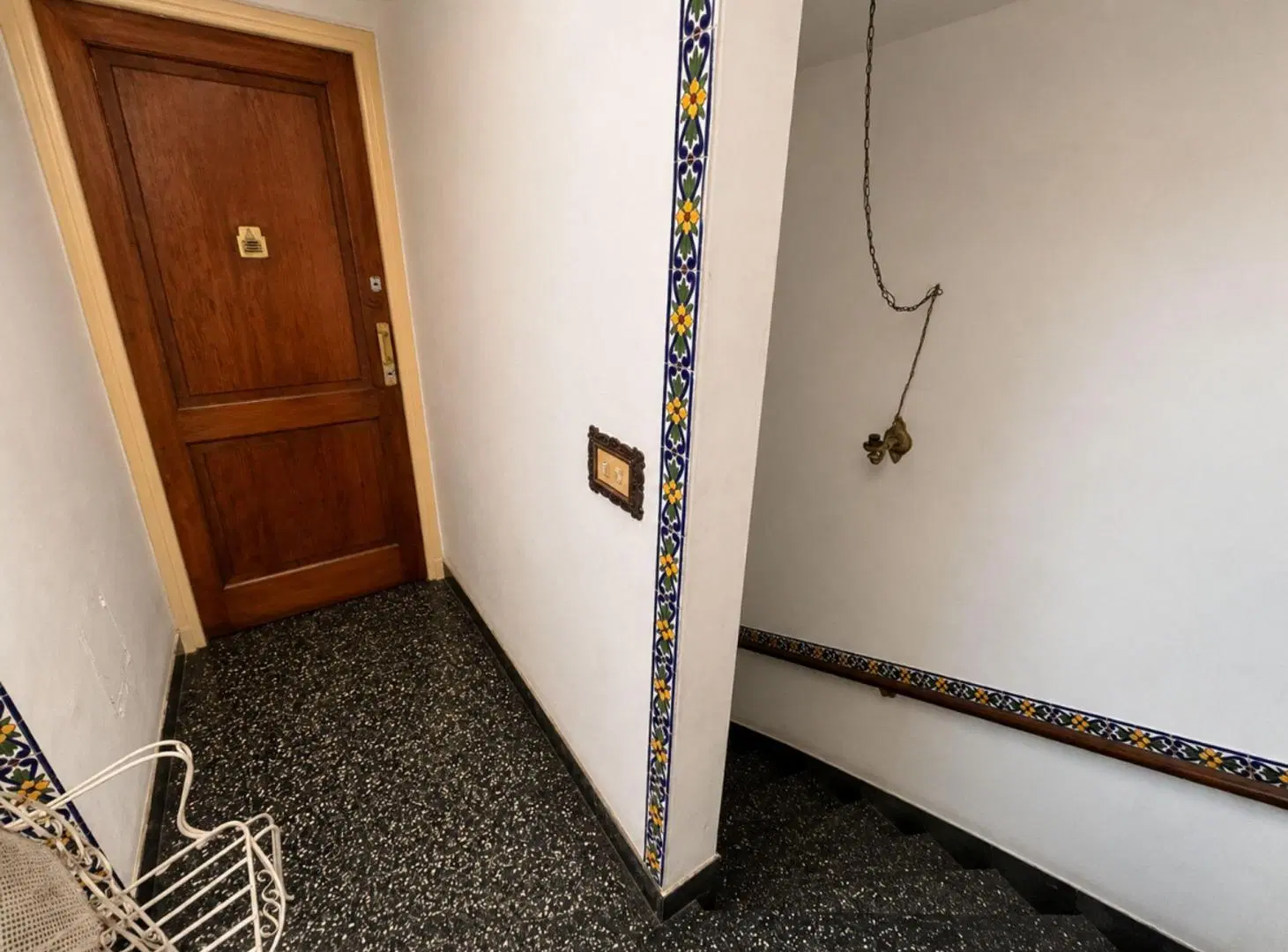 VENTA EN BLOQUE LOTE CON LOCAL + DOS DEPTO LINIERS 5