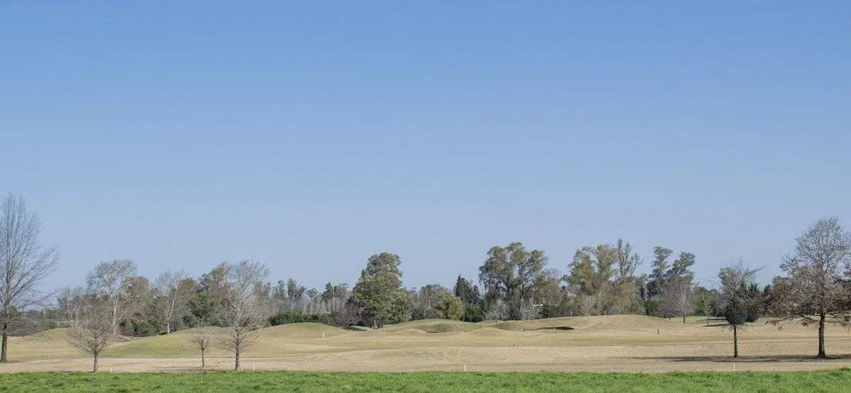 Venta de Terreno en Pilar Golf - oportunidad única 4