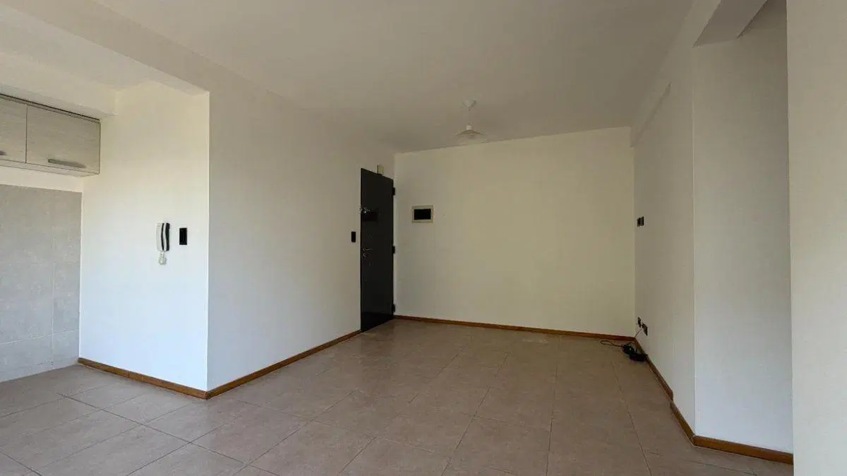 Venta Depto 2 amb con cochera - Haedo Sur 3