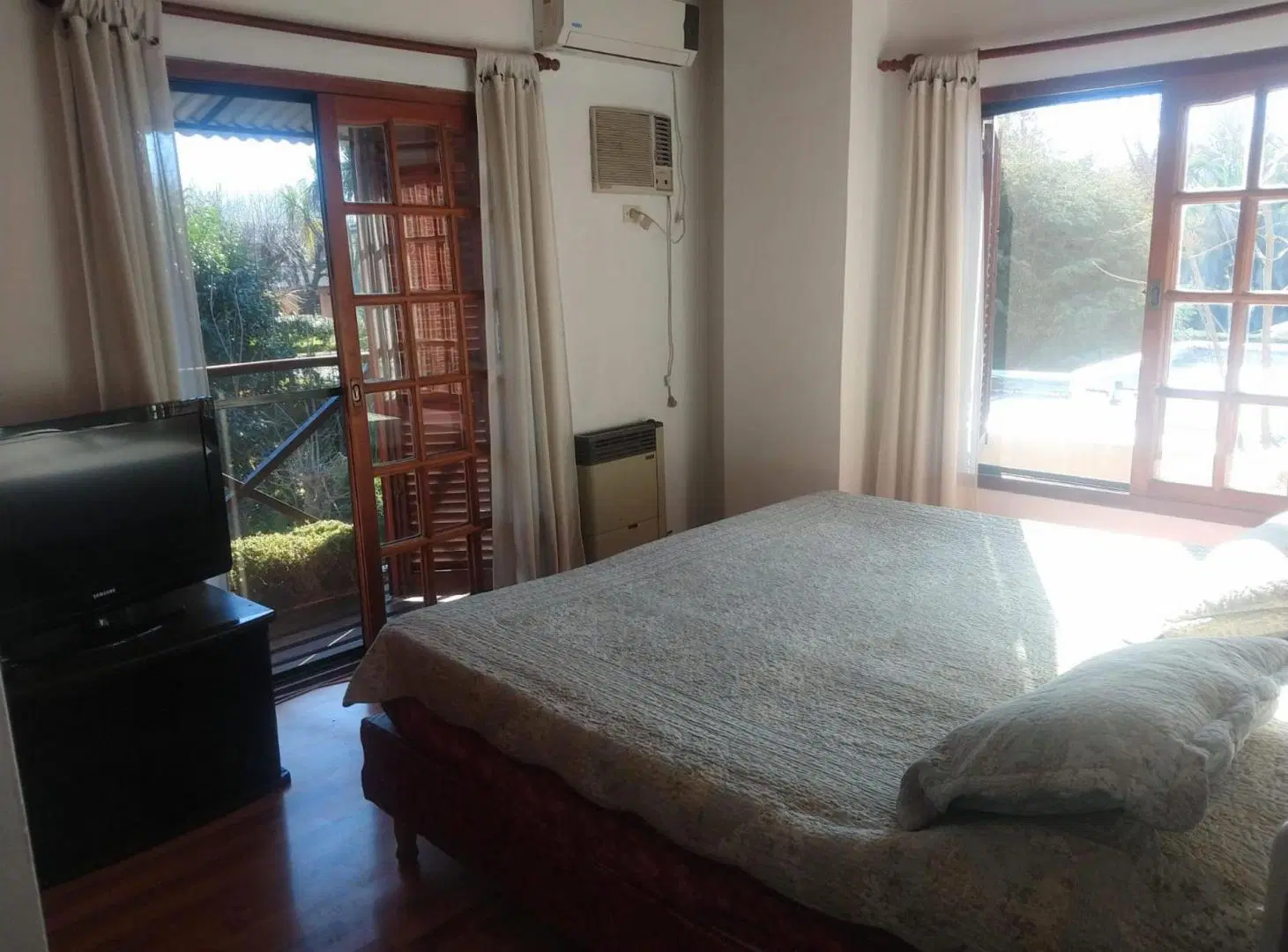 VENTA CASA 5 AMB - COUNTRY CLUB BANCO PROVINCIA 5