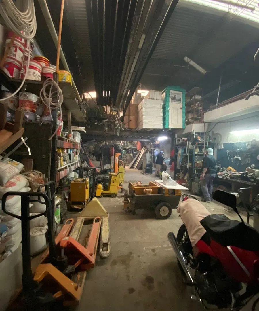 VENTA GALPON ZONA INDUSTRIAL LA TABLADA 5