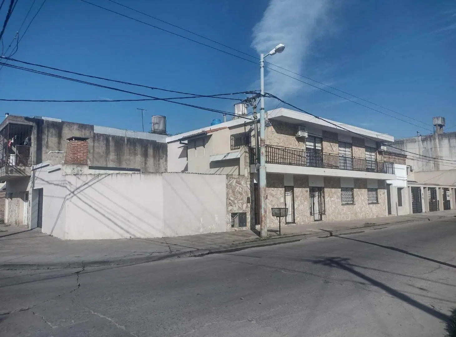 Venta Casa 6 Amb, Zarate, c/cochera + local comerc 4