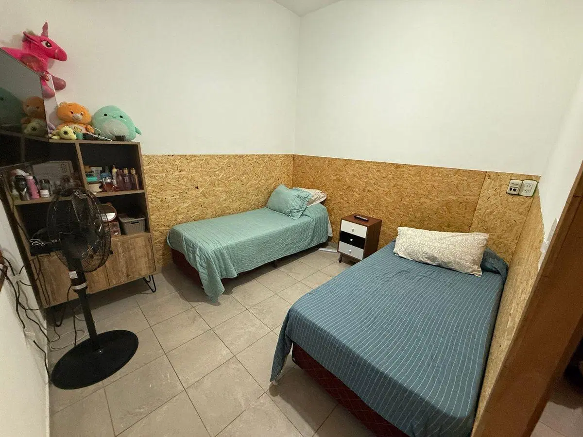 Venta casa 3 amb. William Morris cochera quincho 4