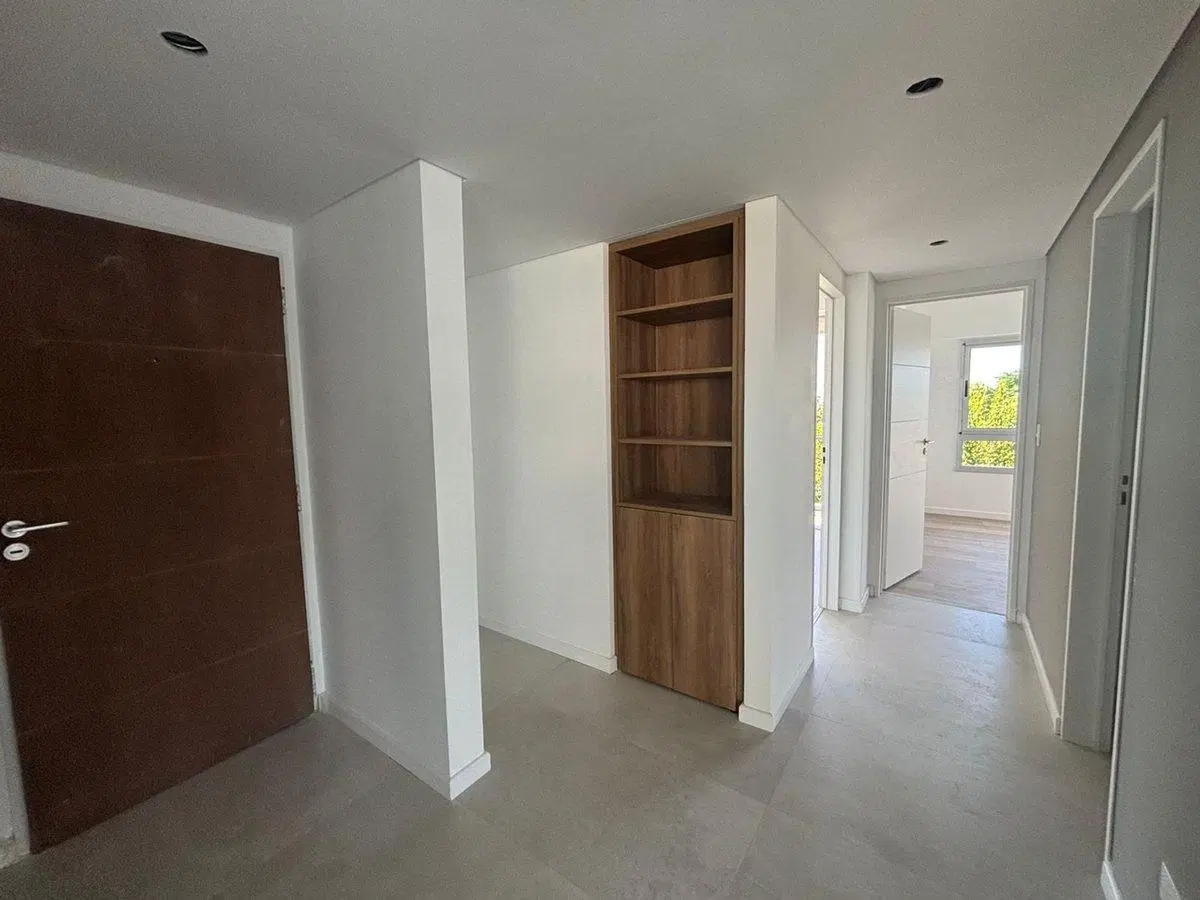 Venta Depto 4 ambientes Acorus Leloir 3