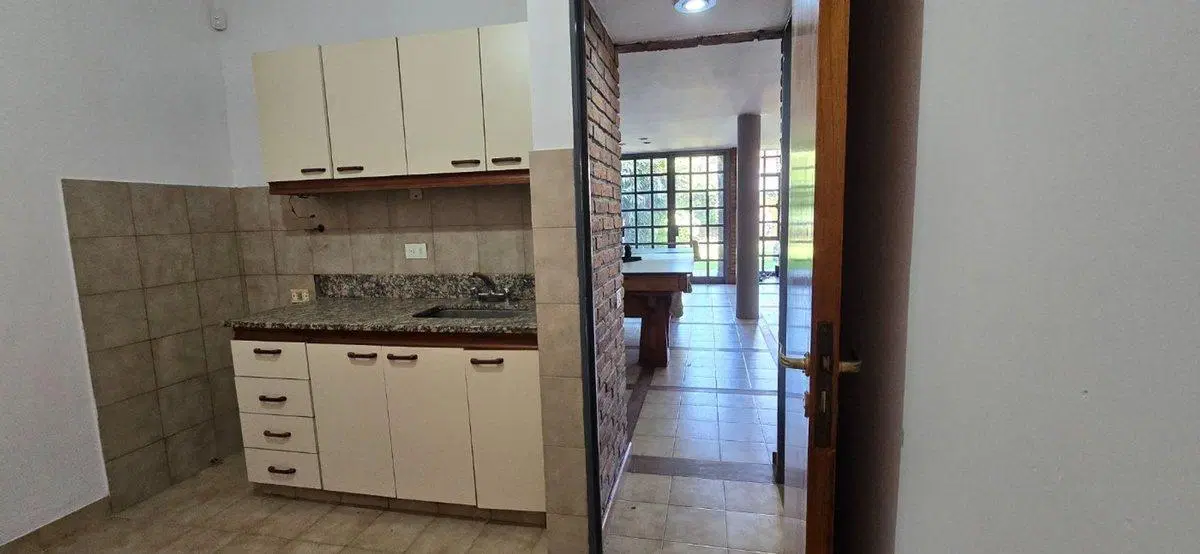 Venta casa zona oeste Ramos Majia Facilidades 8