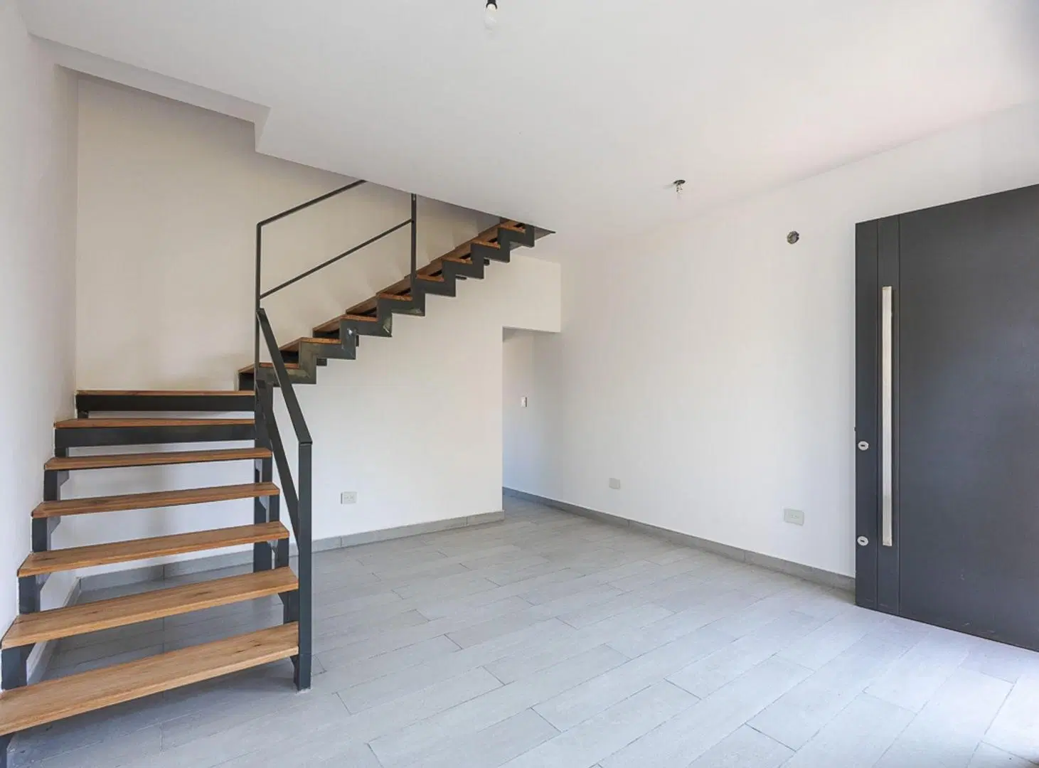 Depto 2 ambientes en duplex con Cochera y Terraza 3