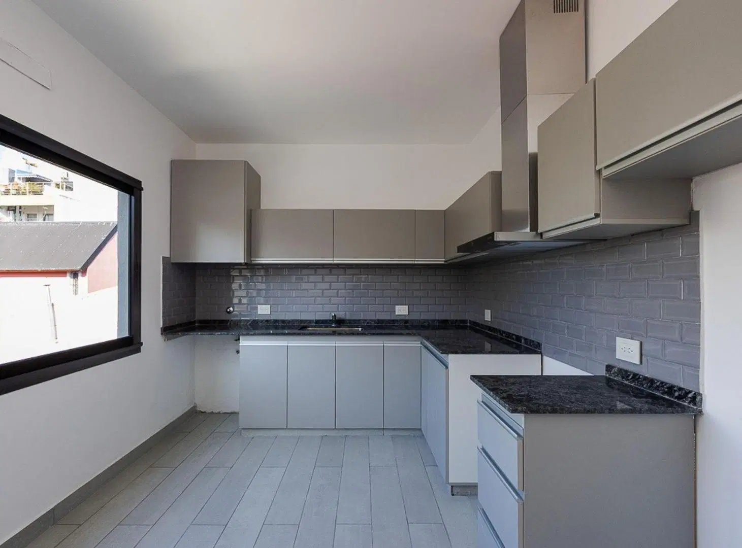 Depto 2 ambientes en duplex con Cochera y Terraza 4
