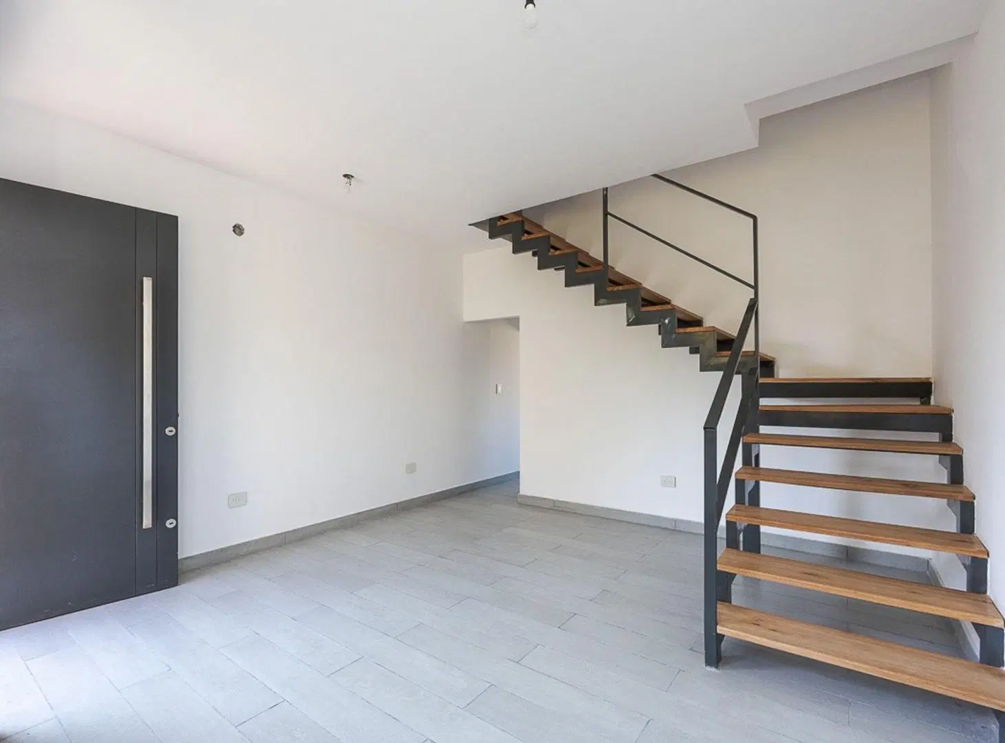 Depto 2 ambientes en duplex con Cochera y Terraza 2