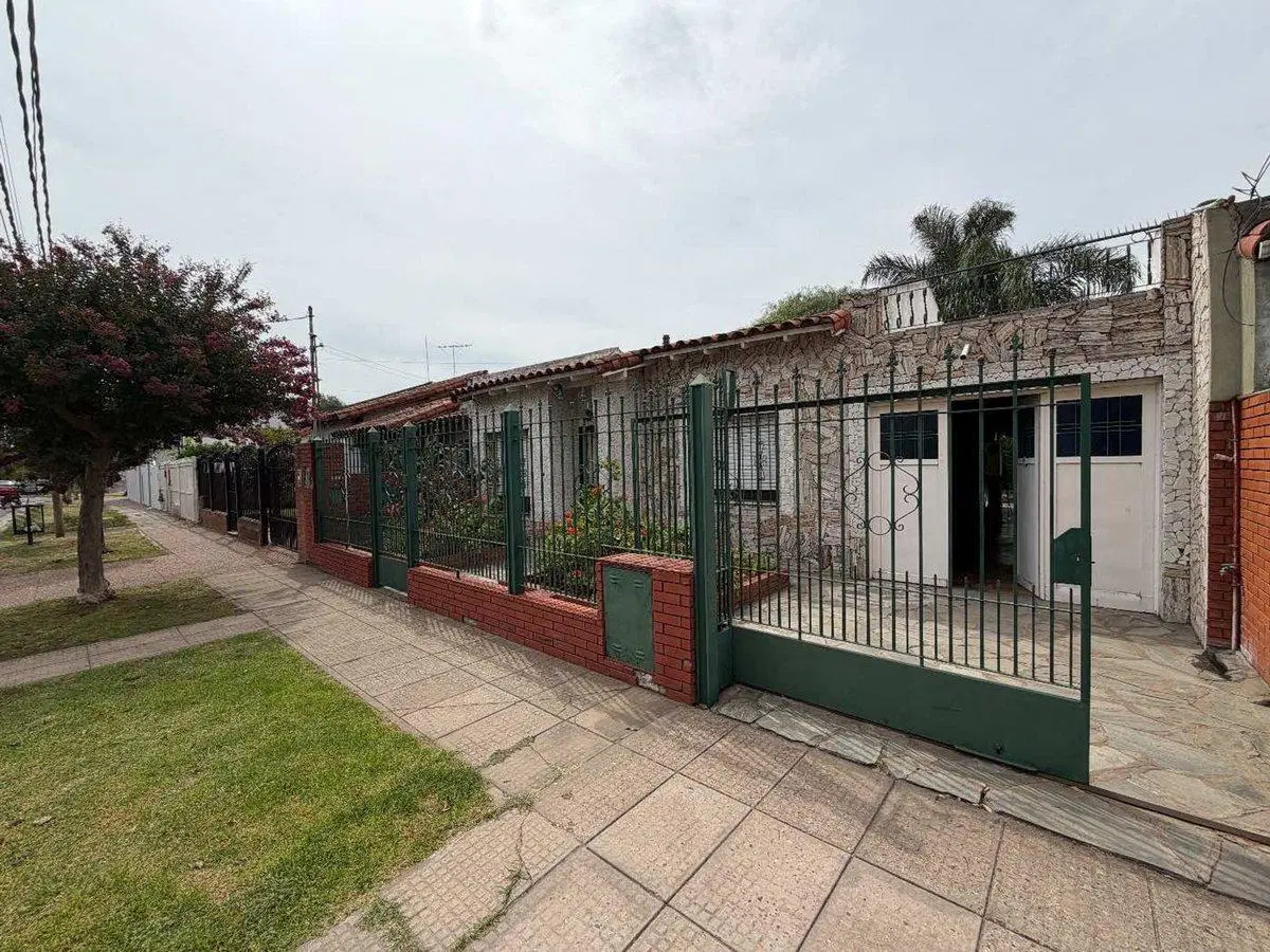 Venta Casa 4 amb - Villa Tesei - Excelente zona 3