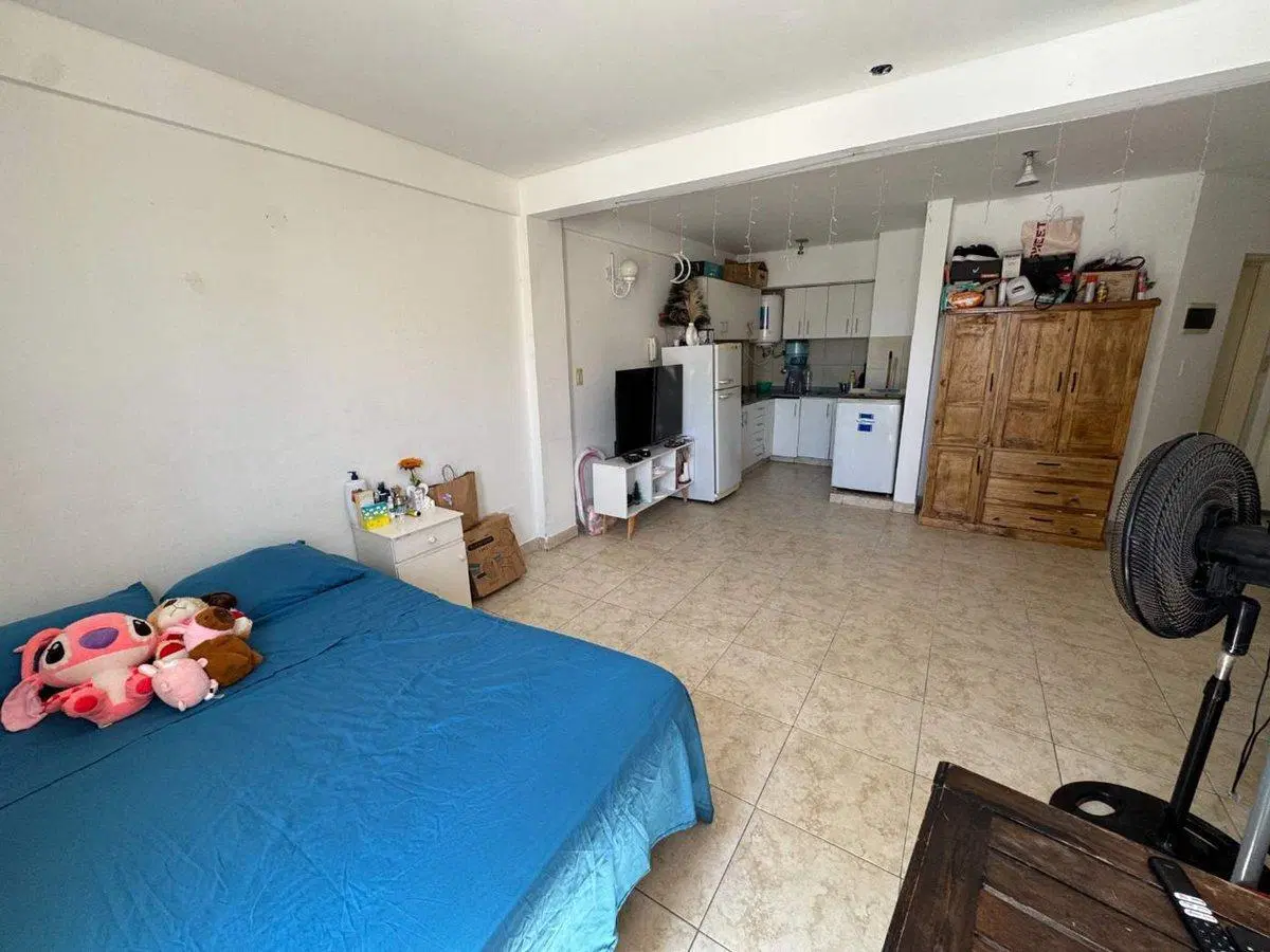 VENTA DEPTO MONOAMBIENTE CON COCHERA MORENO CENTRO 3
