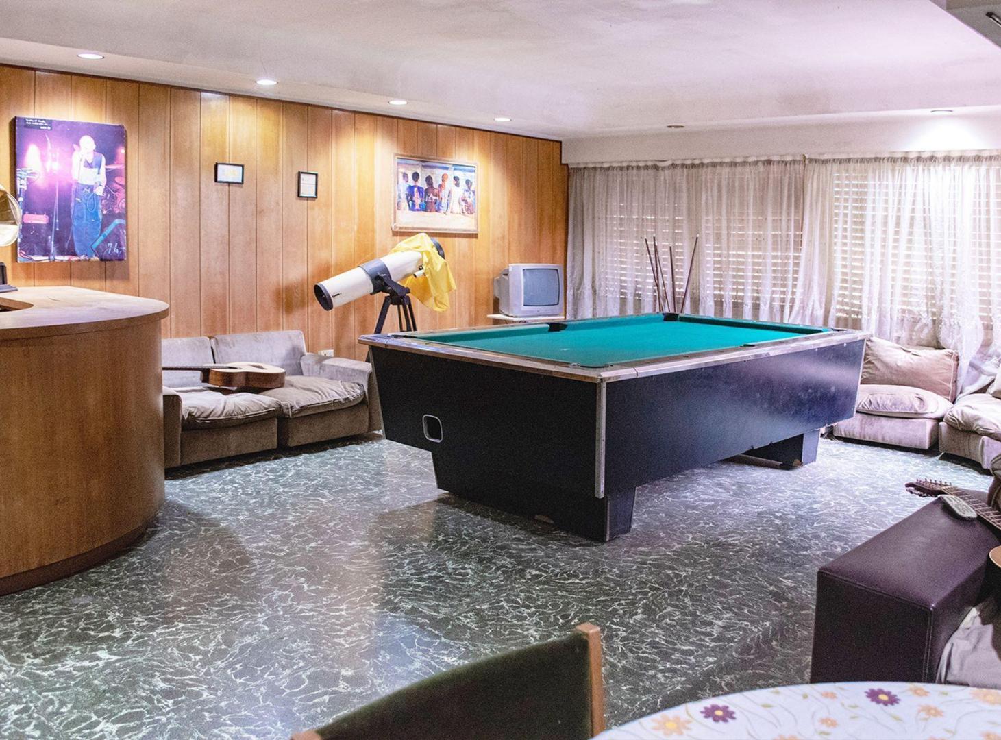 Foto de Venta Casa Hurlingham Barrio Ingles 6 Hab/parque, imagen 3