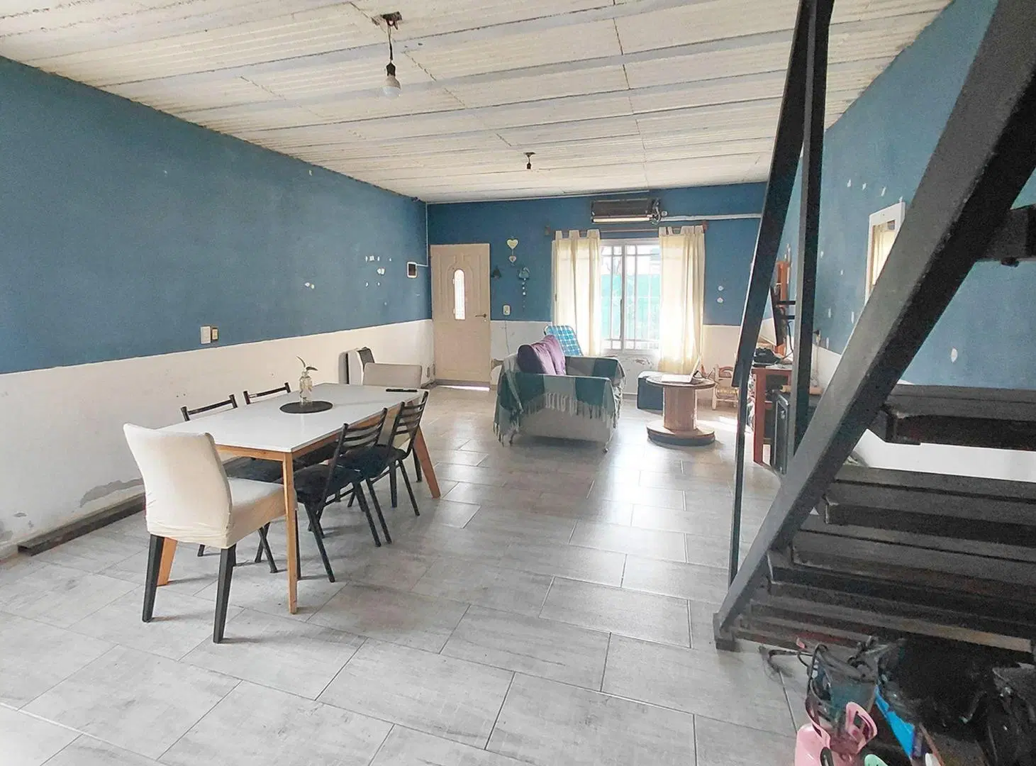 VENTA CASA 4 AMB  2 PLANTAS AMPLIO PARQUE 2