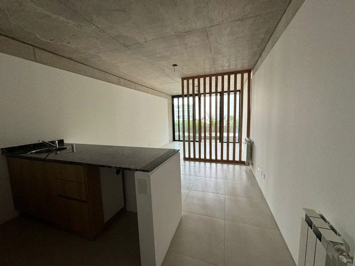 ALQUILER MONOAMBIENTE EN CASTELAR 4