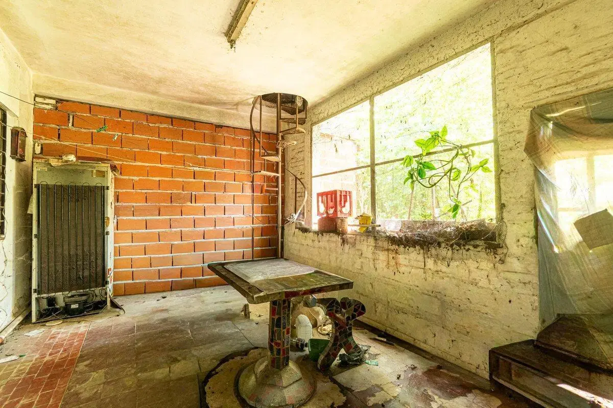 VENTA PROPIEDAD 4 AMB ZONA ITUZAINGO A REFACCIONAR 4