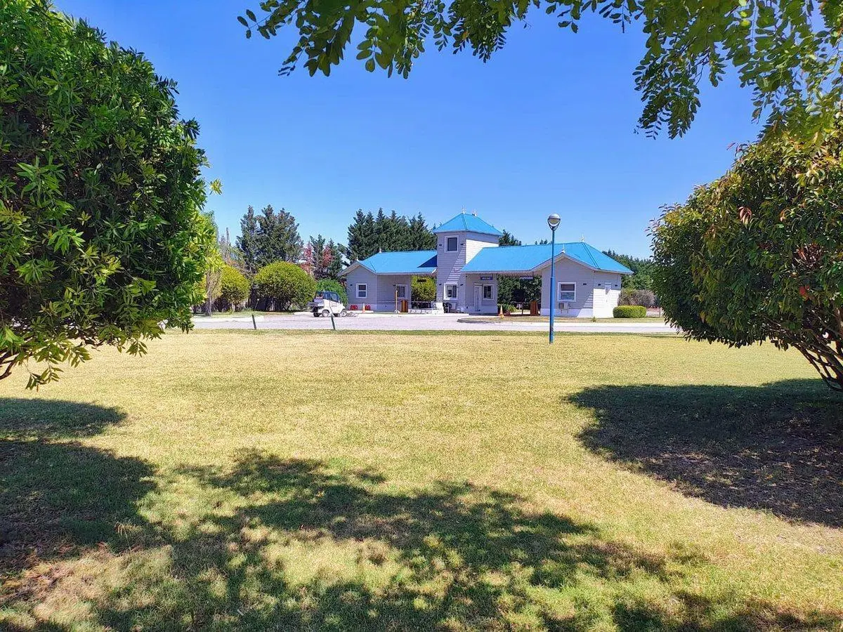 venta lote barrio Laguna Azul id/inv financia Prop 2
