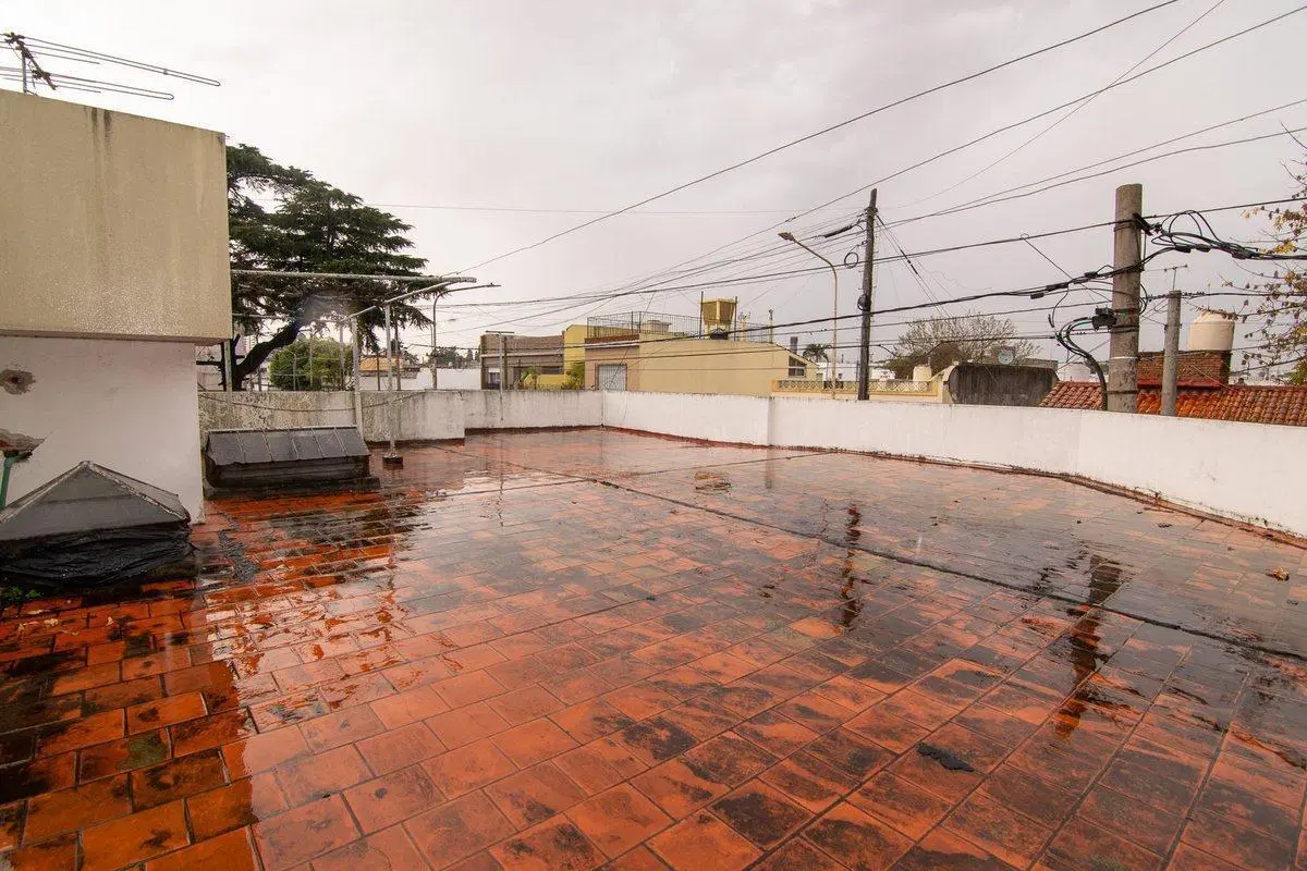 CASA EN VENTA - JARDIN/TERRAZA 4