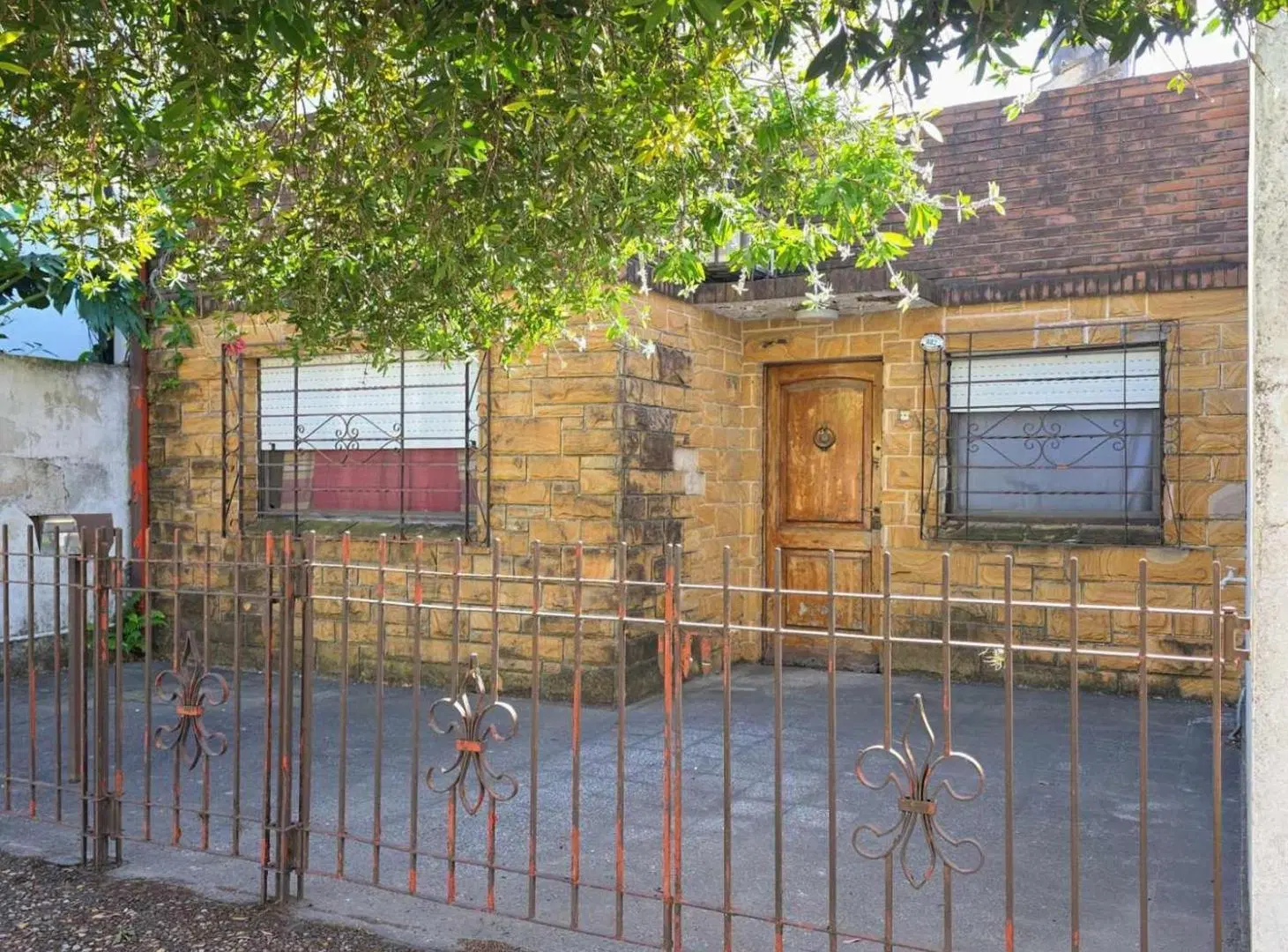 VENTA CASA 3 AMB c/PARQUE A RECICLAR - PALOMAR 3