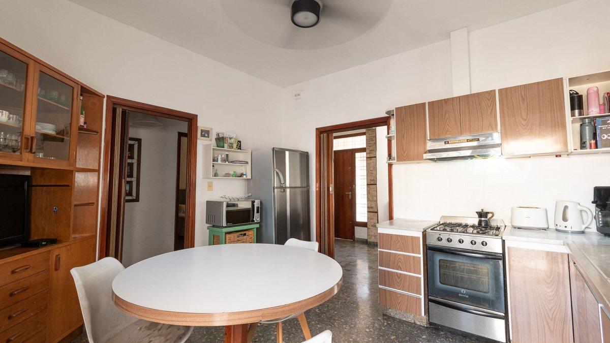 Foto de VETA CASA 3AMB. C/PARQUE EL PALOMAR, imagen 1