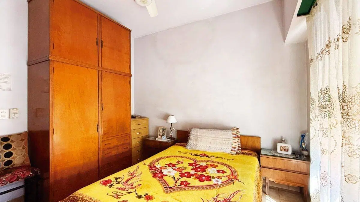 VENTA CASA 4 AMB. P. QUIRNO HURLINGHAM LOTE 490 MT 2