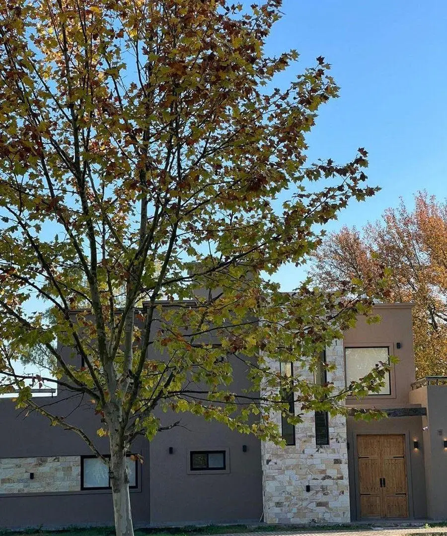 Venta Casa lote 2000m² Barrio Cerrado Luján 5