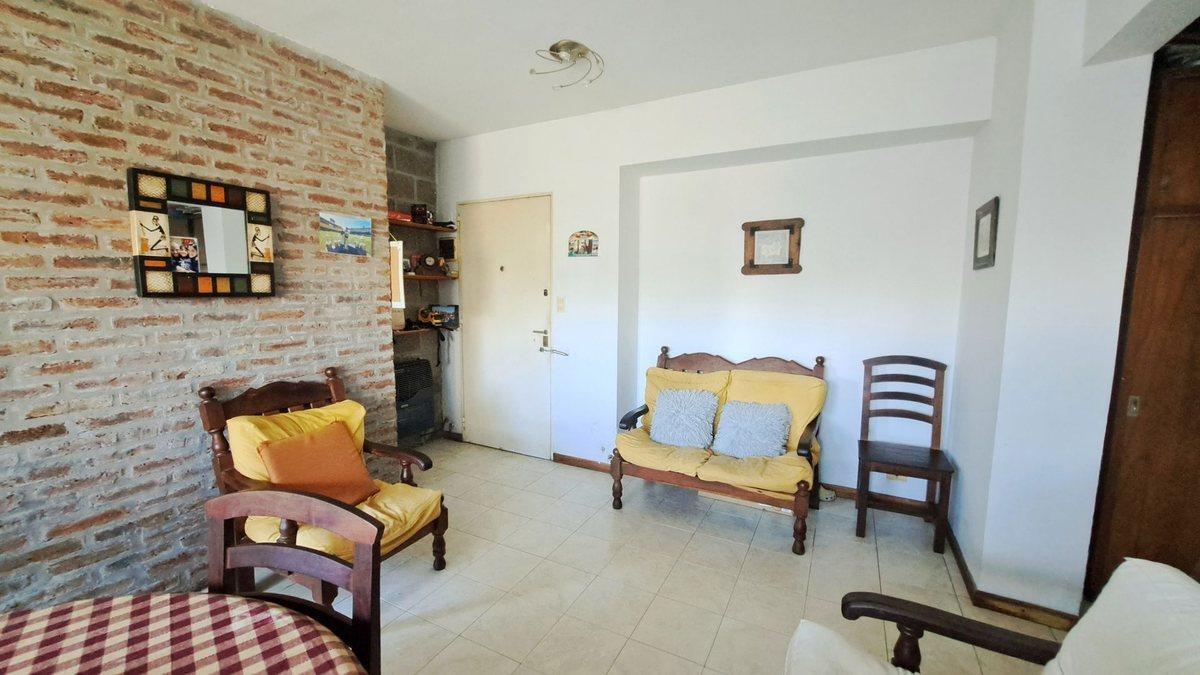 Foto de VENTA DEPARTAMENTO 3 AMBIENTES, LINIERS, imagen 1