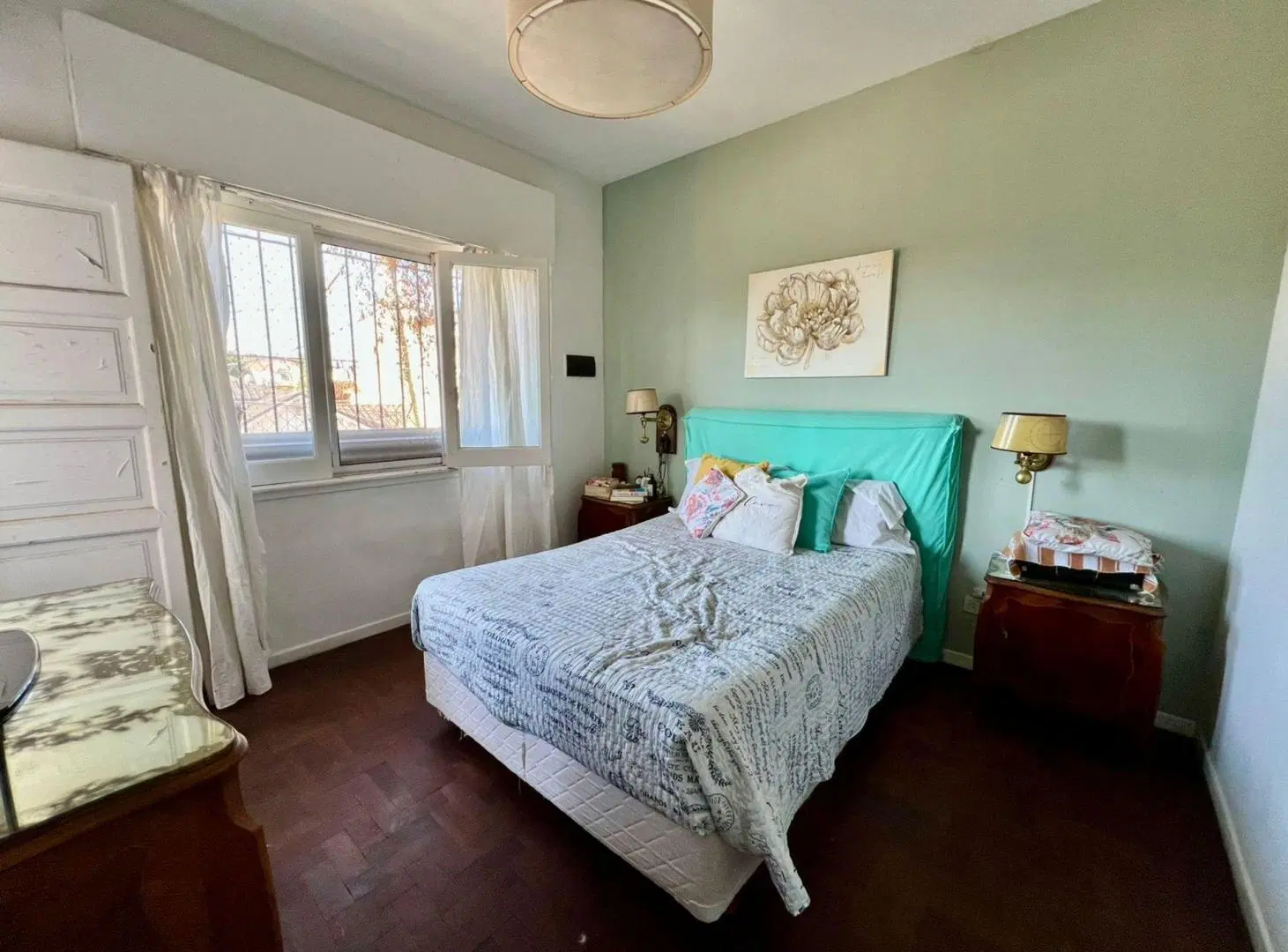Venta Casa 4 Amb, San Martin, c/patio. Refaccionad 4