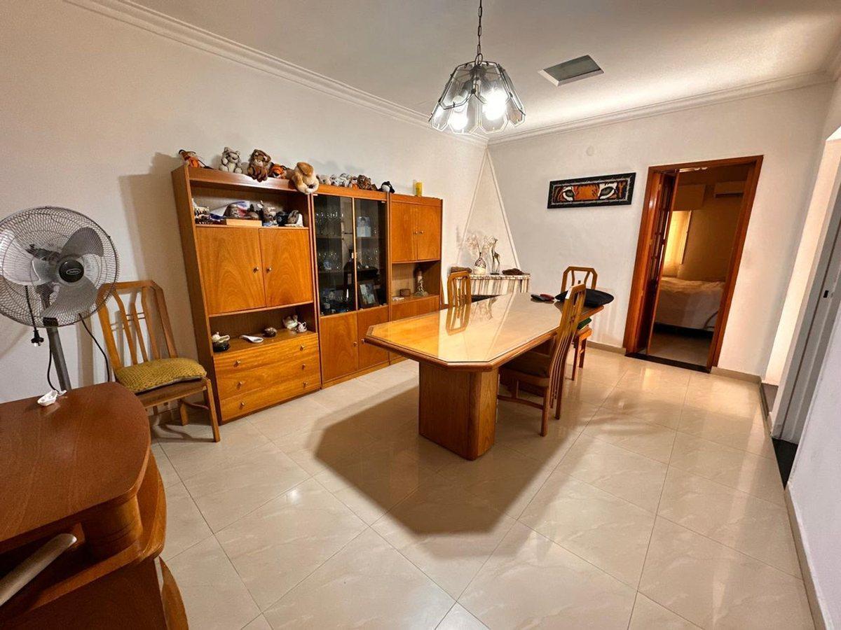 Foto de Venta casa multifamiliar -5 amb- Lomas del Mirador, imagen 3