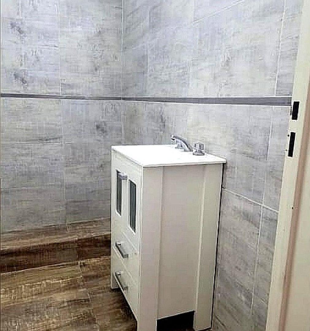 Foto de Venta Depto 2 ambientes - Villa Tesei - con Balcón, imagen 5