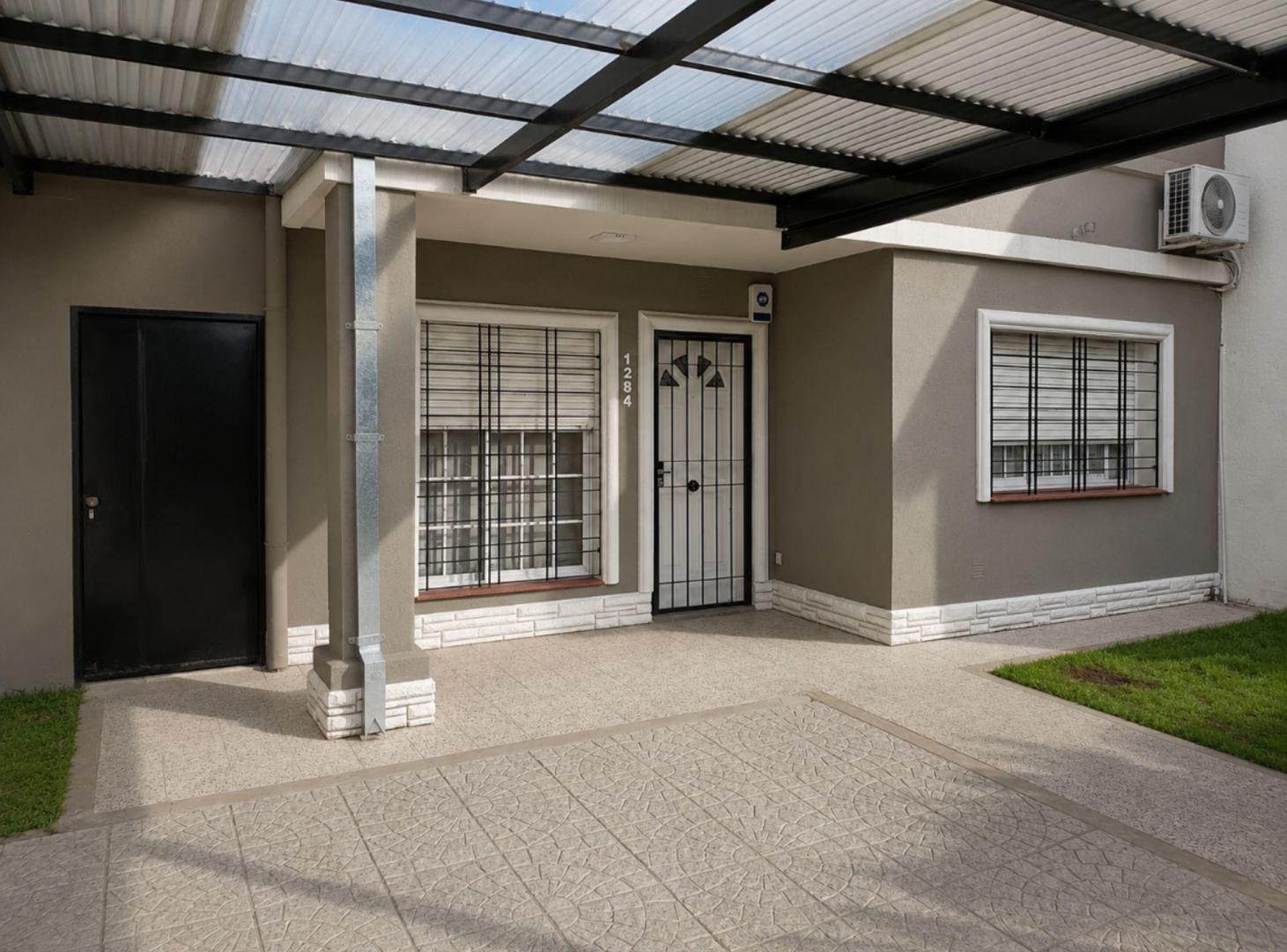 Foto de VENTA CASA 4 AMBIENTES EN SAN ANTONIO DE PADUA, imagen 5