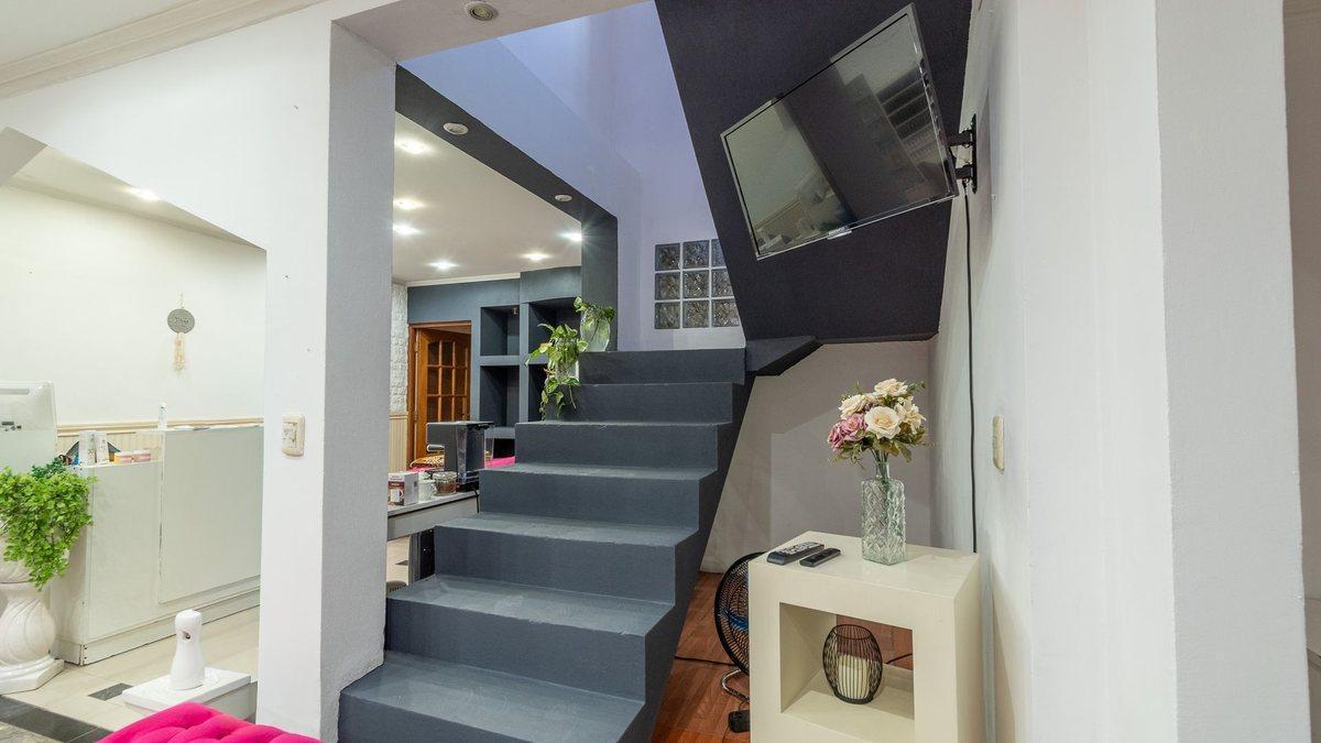 Foto de VENTA CASA 5 AMB. C/ PILETA I. CASANOVA, imagen 4