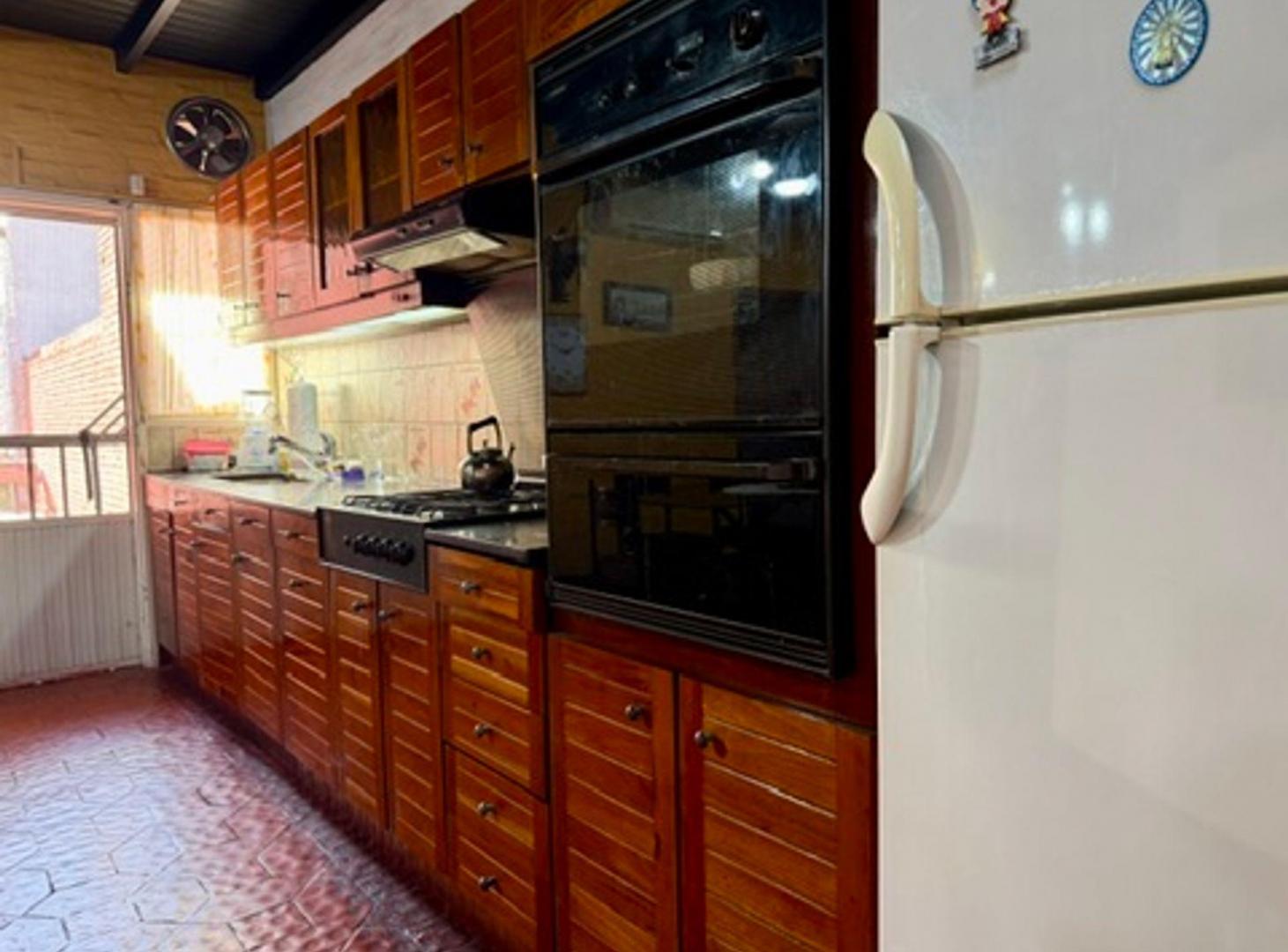 Foto de VENTA CASA 3 AMB CON PARQUE | PISCINA | QUINCHO, imagen 3
