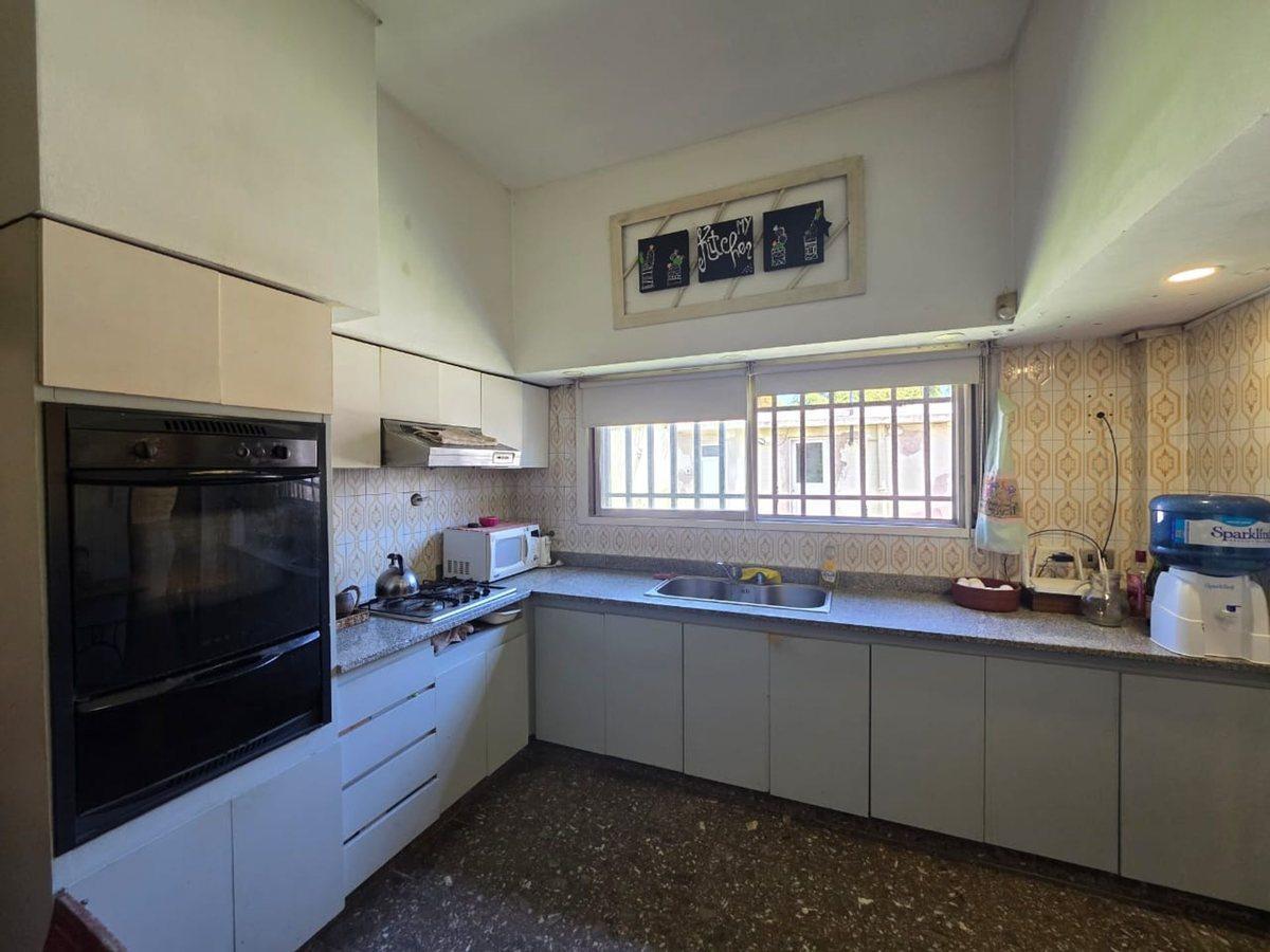 Foto de VENTA CASA 3 AMBIENTES C/PATIO COCHERA HURLINGHAM, imagen 1