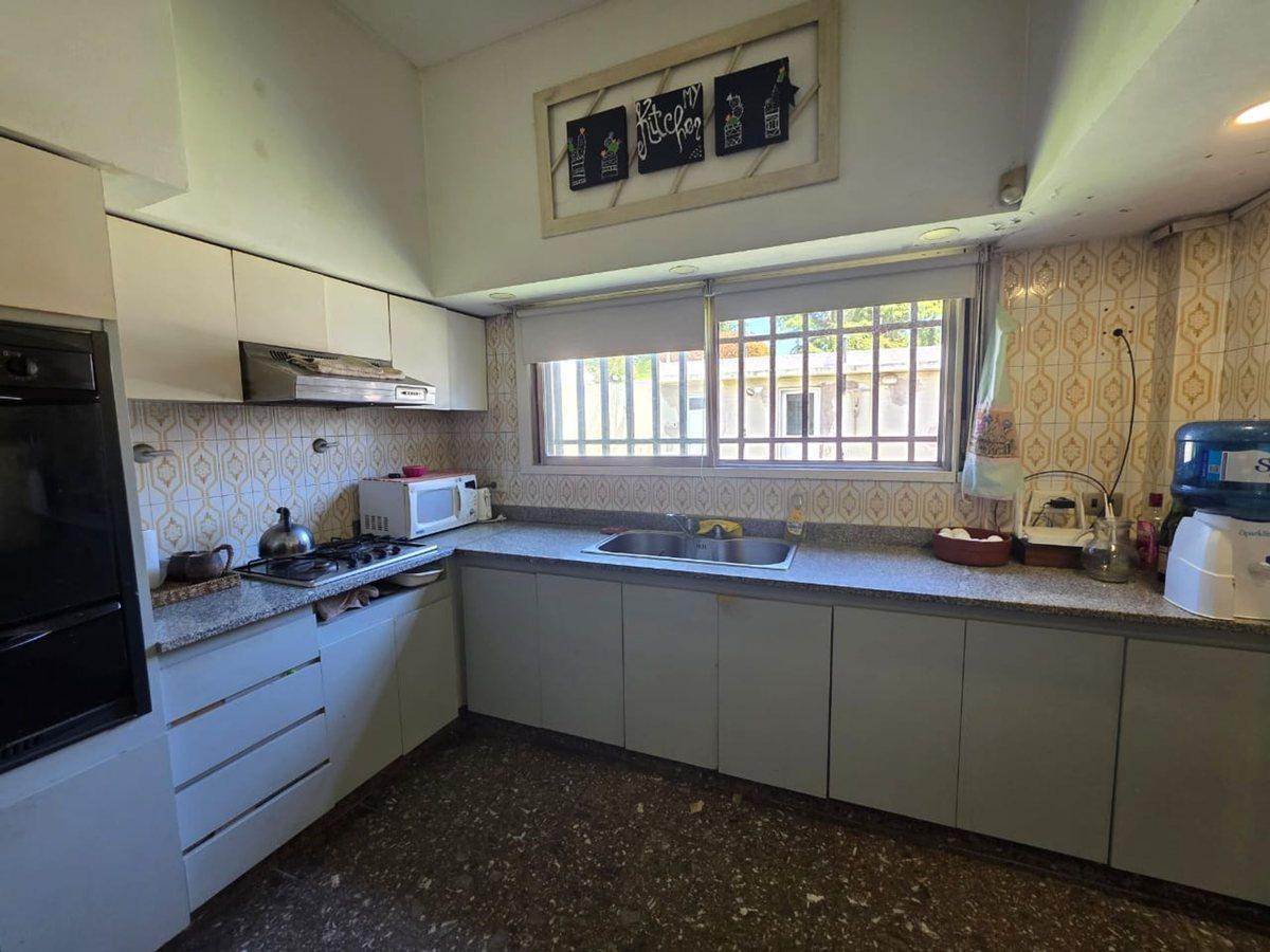 Foto de VENTA CASA 3 AMBIENTES C/PATIO COCHERA HURLINGHAM, imagen 5