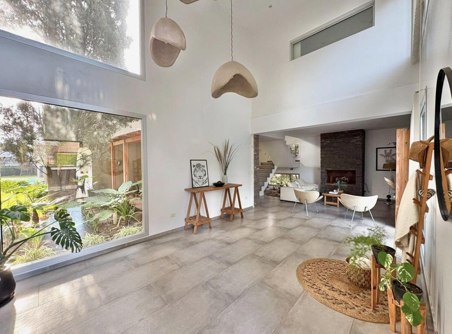 Foto de VENTA CASA 5 AMB PARQUE LELOIR PISCINA, imagen 1
