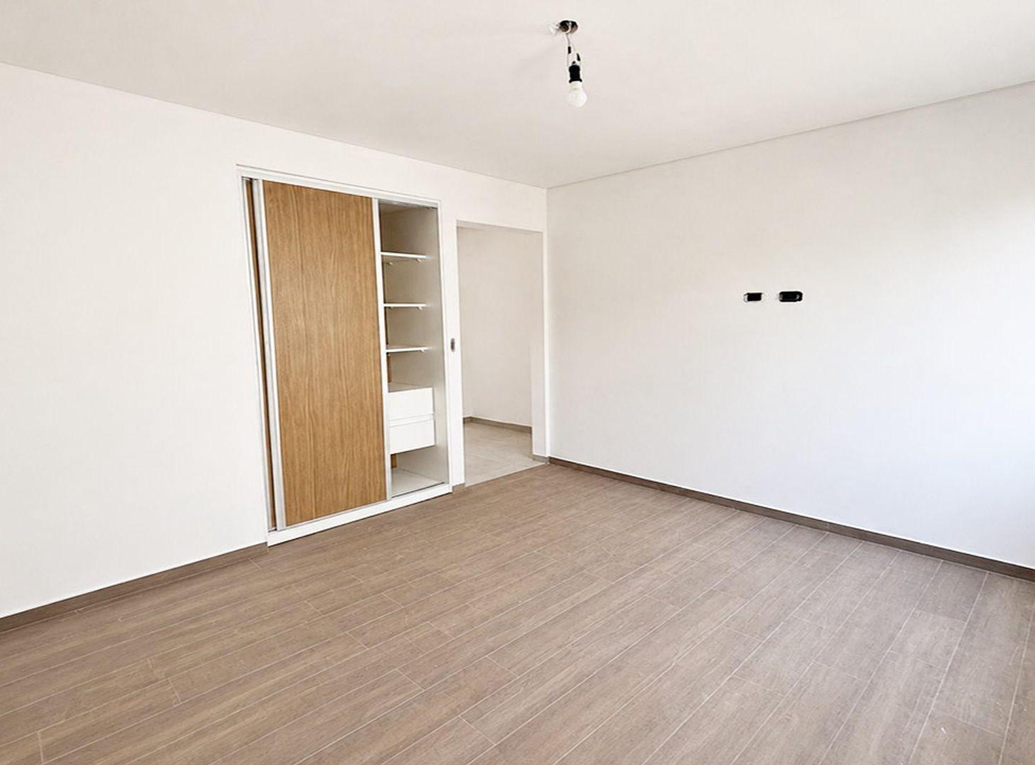 Foto de VENTA DEPARTAMENTO 2 AMB. A ESTRENAR EN MORON, imagen 3