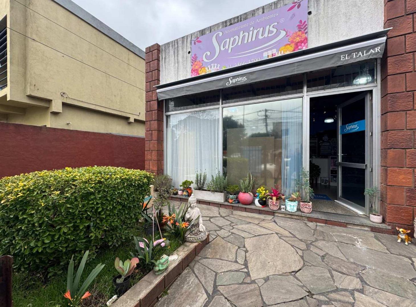 Foto de VENTA - CASA c/LOCAL COMERCIAL-GARAGE-AMPLIO LOTE, imagen 5