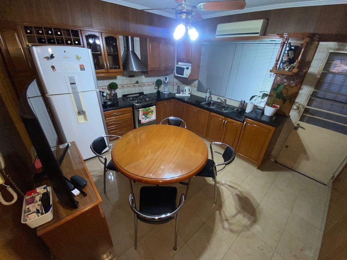 Foto de VENTA DE PH TIPO CASA EN ISIDRO CASANOVA, imagen 2
