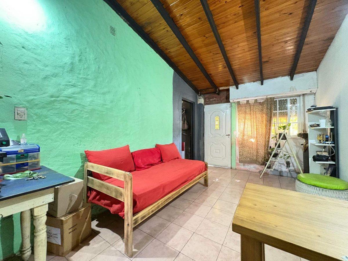 Foto de Venta Casa 6 ambientes cochera Rafael Castillo, imagen 5