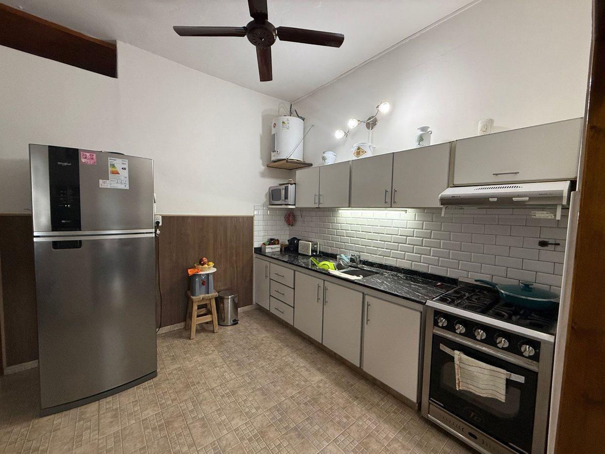 Foto de Venta casa 3 amb. William Morris cochera quincho, imagen 3