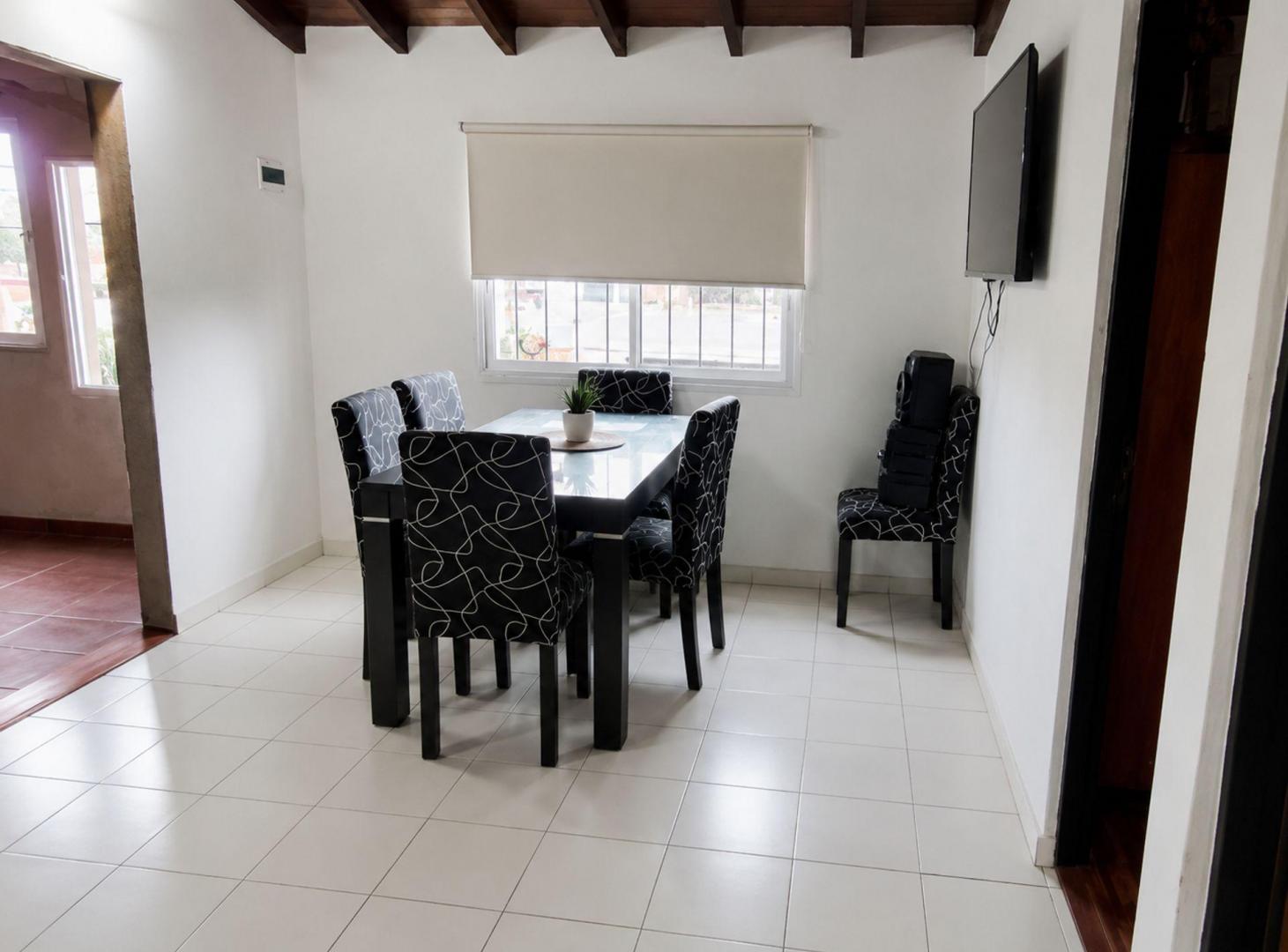 Foto de CASA 4 AMBIENTES + DEPTO 4 AMB EN VENTA MERLO, imagen 4